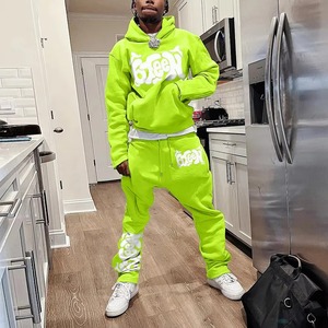 Conjunto de Sudadera con Capucha Holgada y Pantalones Deportivos de Felpa Francesa 100% Algodón Personalizado para Hombre, Estilo Urbano, con Bordado 3D y DTG - Product Image 2