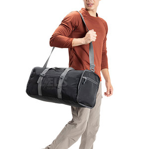 Sac de sport pratique et spacieux pour l'équipement sportif et les affaires personnelles - Product Image 6