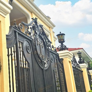 Portail double en fer forgé haut de gamme fait main et forgé à la main pour villa privée, design personnalisé 2D et 3D, fabricant vietnamien - Product Image 4