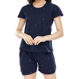 Conjunto de camiseta y pantalones cortos de algodón para mujer, ropa informal a precio económico, conjunto de verano de dos piezas para damas a precio económico. - Product Image 1