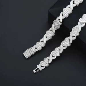 Collar con Colgante de Corazón Baguette, Joyería Fina, Plata S925, Moissanita, Joyería de Lujo - Product Image 3