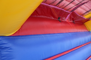 Cancha de Fútbol Inflable en Oferta, con Material de PVC y Capacidad de 1000 kg, para Entretenimiento Comercial al Aire Libre - Product Image 3