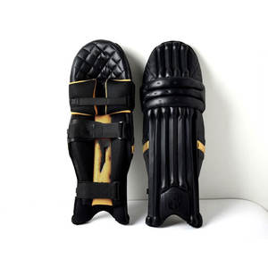 Protège-tibias de cricket légers avec une protection renforcée des genoux pour les joueurs amateurs et professionnels - Product Image 5