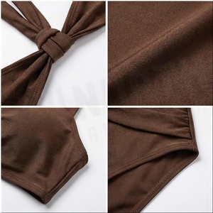 Ensemble de bikini marron uni pour femme, haut bandeau torsadé à taille haute avec détail froncé, maillot de bain en tissu extensible - Product Image 4