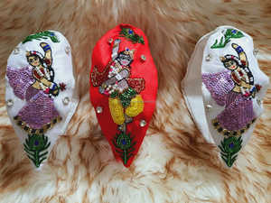 Bandeau Décontracté en Velours Lumineux Brodé Personnalisé avec Initiale Alphabet, Léger et de Haute Qualité, Spécial Saint-Valentin 2025, Modèle S - Product Image 4