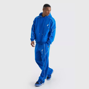 Conjunto Deportivo Personalizado para Hombre, Sudadera de Algodón con Pantalones Apilados y Forro Blanco, Logotipo Serigrafiado, para la Temporada de Invierno - Product Image 3