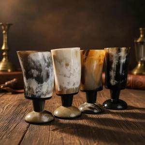 Copa de Vino Vikinga Clásica de Alta Calidad, Hecha a Mano en India, para Fiestas - Product Image 3