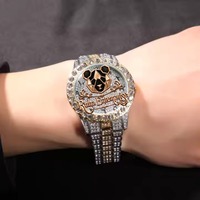 Jam Tangan Berlian Moissanite Elegan Terlaris, Jam Tangan Mewah Fashion dengan Detail Batu Premium untuk Gaya Sehari-hari Sedang Diskon