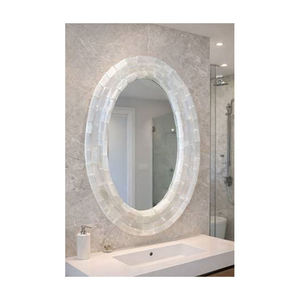Nuevo Stock, Espejo de Pared Hecho a Mano de Selenita, Alabastro y Latón, Diseño Elegante, Ecológico, Ligero y de la Mejor Calidad - Product Image 1