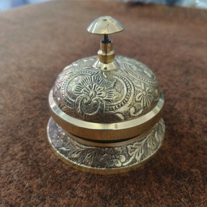 Campana de Mesa de Latón de Diseño Moderno para Llamadas de Servicio en Oficinas, con Botón Suave y Acabado Atractivo - Product Image 1
