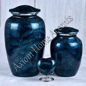 Urna de cremación de aluminio artesanal con hermoso acabado Un recuerdo conmemorativo moderno de Axiom Home Accents - Product Image 4