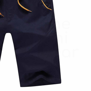 Pantalones cortos tipo bermuda de algodón de color liso para hombre con cordón en la cintura y bolsillos, estilo casual, corte de tiro medio - Product Image 3