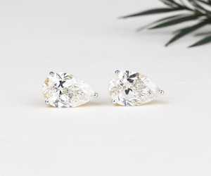 IGI Lab Diamond Tear <b>Drop</b> Studs Earrings Martiny 3-Prongs Studs Earrings, Diamond Stud Earring Pear Cut Diamond Dainty Earrings - Product Image 5