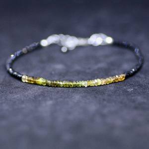 Bracelet en spinelle noire naturelle scintillante et tourmaline verte, fait main en argent sterling 925, bijou pierre de naissance d'octobre - Product Image 1