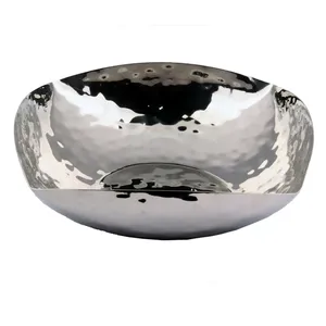 Tazón de Servir de Metal Irregular Hecho a Mano, Diseño Moderno Pulido, Platos y Vajilla con Patrón Sólido - Product Image 3