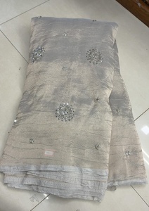 ผ้าทอเนื้อหนาประดับลูกปัดคุณภาพพรีเมียม สำหรับงานออกแบบเสื้อผ้า ผ้าทอเนื้อหนาประดับลูกปัดสำหรับงานออกแบบเสื้อผ้าผู้หญิง ขายส่ง - Product Image 4