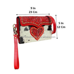Sac à bandoulière en cuir de vachette fait main pour femme, style western, avec motif cœur, mini sac à main pour dames, vente en gros - Product Image 2