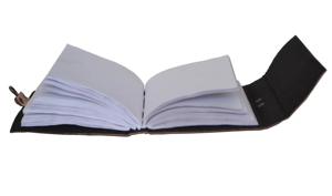 Carnet de notes en cuir vintage fait main, personnalisable, cadeau pour elle, papier vieilli à bords festonnés, couverture rigide, logo gaufré, style médiéval, pour les voyages - Product Image 6