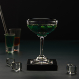 Tazón de Postre de Vidrio Grueso Crystal Delight, Elegante Plato para Servir Helado y Cócteles, Precio al por Mayor de Fábrica India Premium - Product Image 3