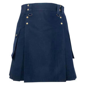 Kilt Utilitario de Algodón Azul Marino Hecho a Mano para Mujer - Kilt Escocés Resistente con Amplios Bolsillos de Carga - Product Image 2