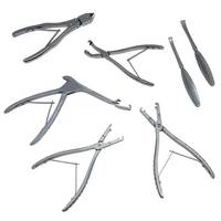 Kit d'instruments pour plaques thoraciques Azicon en acier inoxydable : fixation des fractures thoraciques, plaques de blocage des côtes, tournevis et pinces de pliage