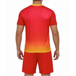 Uniforme de football de haute qualité 100% polyester, tenue d'équipe, uniforme de football le plus vendu, fabriqué au Pakistan - Product Image 2