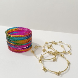 ชุดกำไลแก้วคาชเมียร์สีสันสดใส 16 ชิ้น หลากสี ทำด้วยมือ ชุบทอง คาด้า กุงรู เครื่องประดับพื้นเมืองแบบดั้งเดิมสำหรับผู้หญิง - Product Image 2