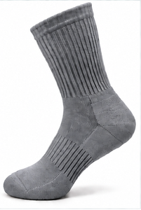 Chaussettes en coton jacquard décontractées en gros, broderie personnalisée du logo, chaussettes montantes tricotées de haute qualité, chaussettes de sport rembourrées pour homme - Product Image 6