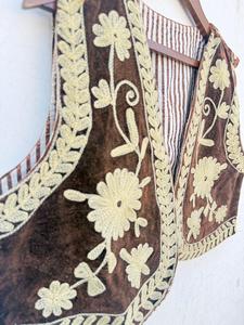 Bohemian Brown Velvet Cotton Suzani Embroidery Vest Coat Bohemian Ethnic <b>Waistcoat</b> Handmade Textile Art Wholesale Apparel Jacket - Product Image 4