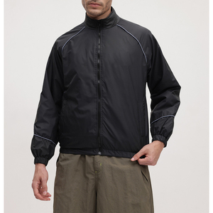 Veste matelassée pour homme de haute qualité, streetwear, logo personnalisé, vêtements de rue, vêtements d'extérieur, manteau d'hiver en duvet pour homme, parka matelassée chaude - Product Image 4