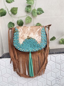 Bolso de mano para mujer, estilo occidental, cuero de vaca, flecos tallados, borde de color turquesa, bolso bandolera, bolso bohemio con flecos - Product Image 5