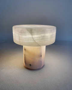 Lámpara de Mesa Umbrella Onyx, Piedra de Ónix Natural, Decoración Premium para el Hogar, Luz Cálida y Fría, Iluminación Contemporánea Minimalista - Product Image 1