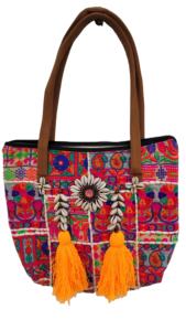 กระเป๋าปักมือสไตล์วินเทจ กระเป๋าสะพายไหล่แบบบันจารา กระเป๋าโบโฮ กระเป๋าแบบแพทช์เวิร์ค กระเป๋าแบบดั้งเดิม กระเป๋าทำมือ - Product Image 4