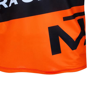 Maillot de motocross personnalisé respirant pour l'été et l'hiver, vêtement de course automobile imprimé avec design par sublimation - Product Image 4