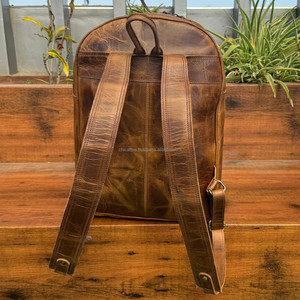 Venta caliente de gran capacidad portátil de ocio de cuero de grano completo mochila para portátil de cuero genuino duradero 15,6 pulgadas mochila para portátil - Product Image 4