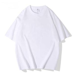 Usine de haute qualité en gros 230gsm coton essentiel blanc col rond à manches courtes T-shirt pour hommes femmes impression de logo personnalisé - Product Image 4