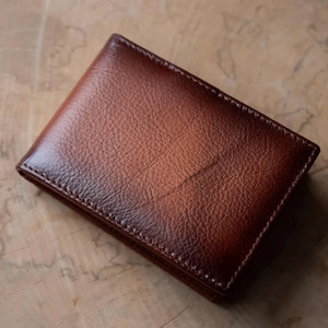 Portefeuilles en cuir pour hommes faits à la main, bifold, sécurisés RFID, fournisseur en gros, OEM, personnalisation de la marque, accessoires haut de gamme, livraison mondiale à bas prix - Product Image 4