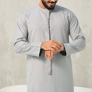 Fábrica OEM de Thobes: Poliéster Islámico Personalizado con Confección Moderna y Antiencogimiento para Marcas Globales y Exportación - Product Image 4