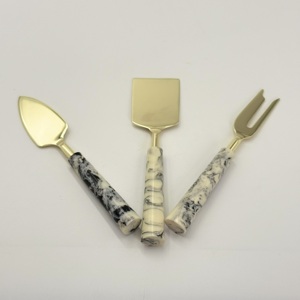 Wholesale Resin Handle Stainless Steel <b>Cheese</b> Butter Spreader <b>Cheese</b> Slicer Classic Stainless Steel Luxuries White Resin Handle - Product Image 5