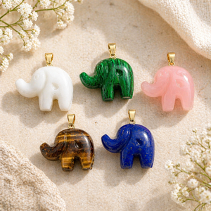 Charme éléphant sculpté en opale rose, fait main, plaqué or rose, figurine animalière, bijou éléphant porte-bonheur, cadeau pour elle - Product Image 5