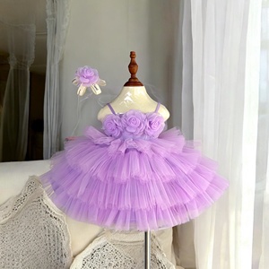 Vestido de Fiesta para Niñas con Corsé Floral, Tirantes Ajustables y Falda de Tul en Capas, Elegante Vestido de Princesa - Product Image 1