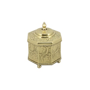 Boîte de rangement de luxe en métal cannelé pour fruits secs avec couvercle en forme de pomme de pin, doré antique, conteneur décoratif pour paniers festifs - Product Image 5