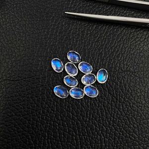 Produits de foulage 2025 pierre de lune arc-en-ciel naturelle à facettes ovales pierres précieuses calibrées en vrac du fabricant indien à l'approvisionnement en vrac - Product Image 1