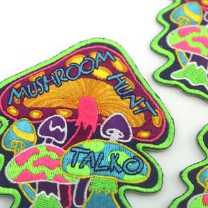 Nouveau patch thermocollant brodé avec logo personnalisé, à coudre ou thermocollant, avec support Velcro, pour vêtements, chapeaux, sacs, vente en gros, usine OEM, mode - Product Image 4