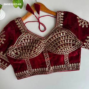 Vêtements occasionnels en soie avec broderie Gota Kutchhi originale faite à la main et collection de blouses à manches courtes, achat en ligne, mode féminine Inde - Product Image 6