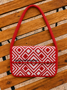Bolso de Hombro con Cierre Magnético, Bordado a Mano en Rojo y Blanco, con Cuentas, para el Día de San Valentín, para Mujer, Venta al Por Mayor - Product Image 4