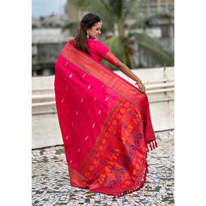Pink Traditional Paithani Silk Saree Dual Zari Woven Yeola <b>Indian</b> & <b>Pakistani</b> <b>Clothing</b> - Product Image 4