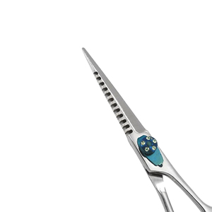 Tijeras de Peluquería de Acero Inoxidable con Hoja Curva, Reposamanos Ajustable para Diestros, para Recortar Cejas - Product Image 6