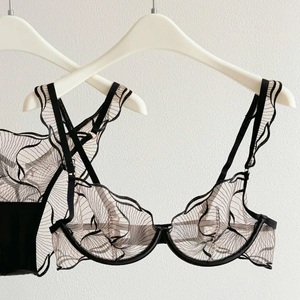 Lingerie sexy de haute qualité, respirante, en maille ultra-fine, ensembles de soutien-gorge et de string - Product Image 4