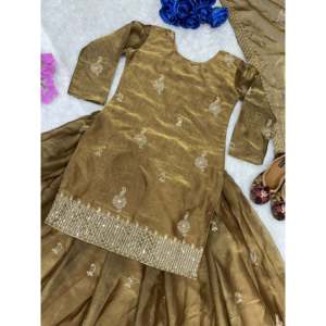 Lehenga Choli de Seda de Diseño con Hermosa Dupatta para Fiestas - Product Image 1